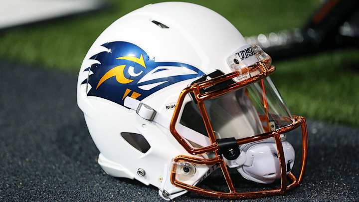 UTSA hires Southeastern Louisiana's Patrick Toney as DBs coach
