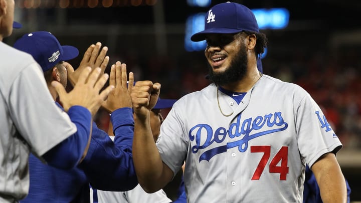 Dodgers spend big to keep elite closer Kenley Jansen and boost title hopes Dodgers spend big to keep elite closer Kenley Jansen and boost title hopes