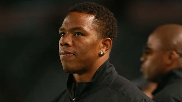 Ray Rice speaks to Ravens rookies Ray Rice speaks to Ravens rookies