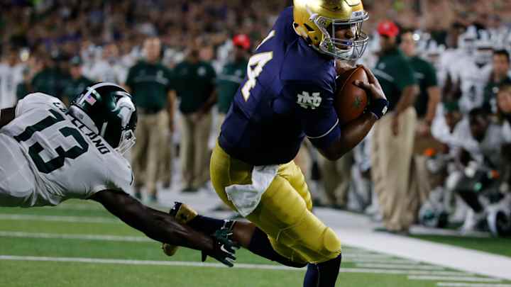 Notre Dame QB Kizer looks to recapture joy, magic of 2015