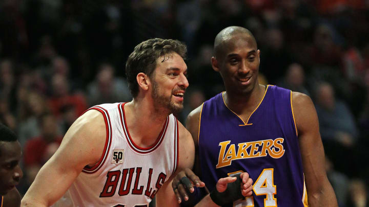 Bulls beat Lakers 126-115 to spoil Kobe's Chicago farewell Bulls beat Lakers 126-115 to spoil Kobe's Chicago farewell