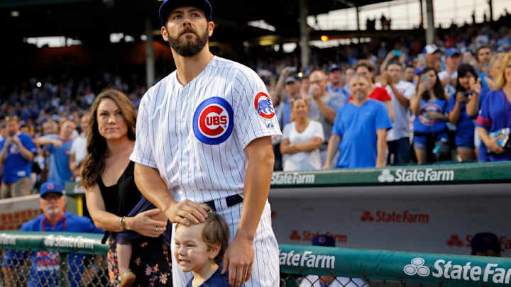 Jake Arrieta’s son went deep on one of his pitches Jake Arrieta’s son went deep on one of his pitches