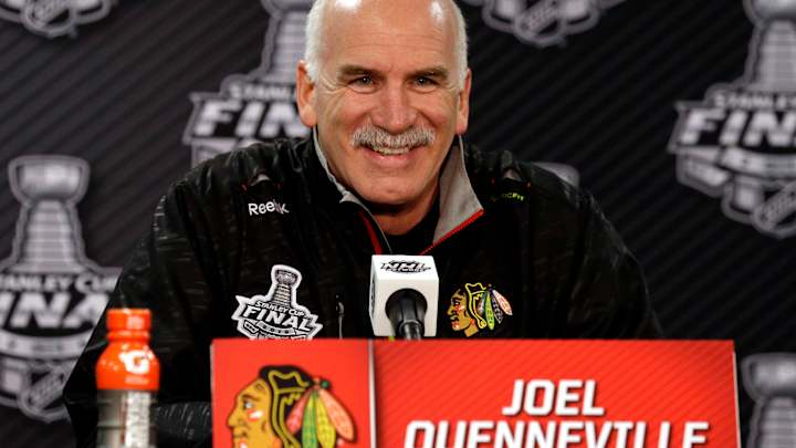 Quenneville coaches Blackhawks into contention once again