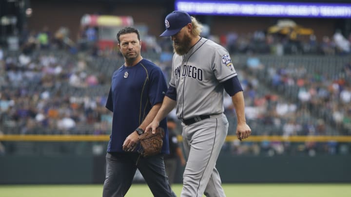 Cashner leaves after 6 pitches with back/neck tightness