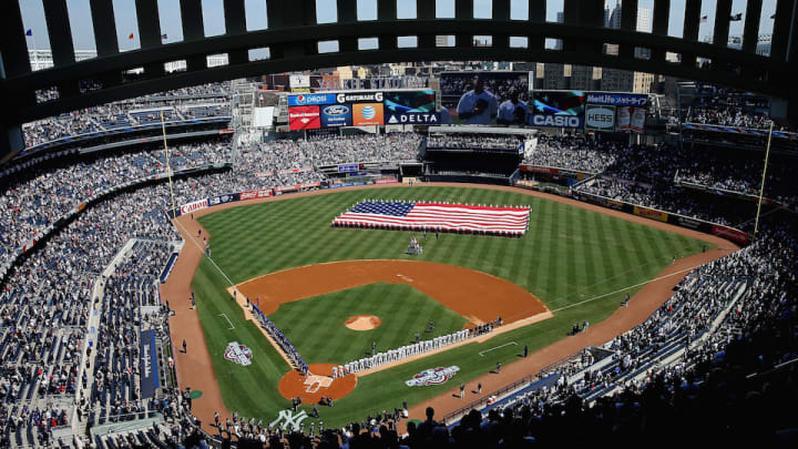 UFC looking to host 2017 fight card at Yankee Stadium