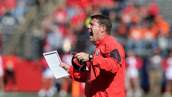 Big Ten quarterback carrousel keeps spinning out changes