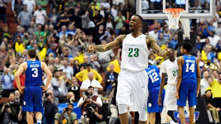 The Latest: Hoping for better in second half of Sweet 16