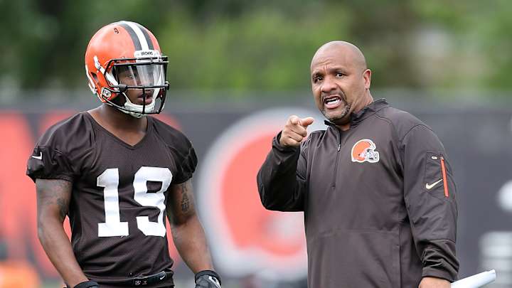 Baby Browns: Cleveland starts year with rookie-laden roster Baby Browns: Cleveland starts year with rookie-laden roster