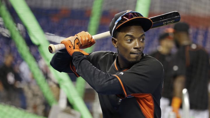 AP source: Dee Gordon agrees to $50 million, 5-yr extension