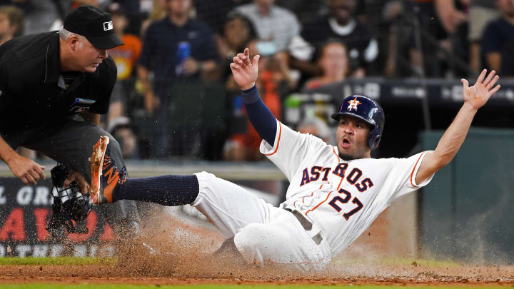 Navarro has 4 RBIs, Sale gets 14th win, White Sox top Astros