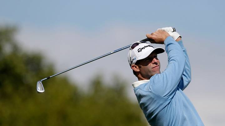Dredge hits 66 to grab 3-shot lead in Denmark