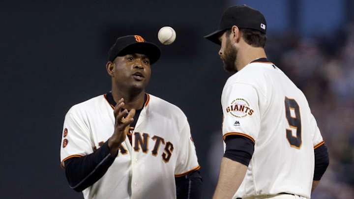 Belt homers to back Peavy; Giants edge Dodgers 2-1