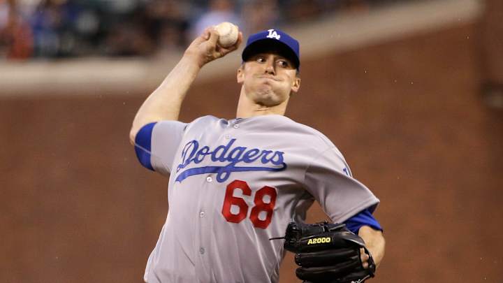 Dodgers' Stripling pulled with no-hitter in 8th, Giants win