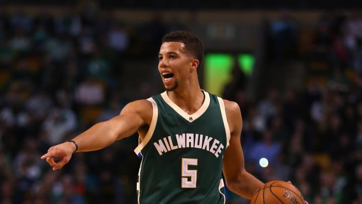 Bucks' Carter-Williams to have hip surgery, out for year