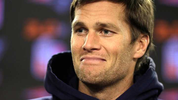 Patriots' Brady says right ankle is feeling better