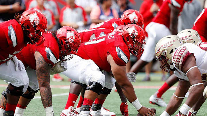 Revamped Louisville offensive line ready to erase painful memories against Clemson