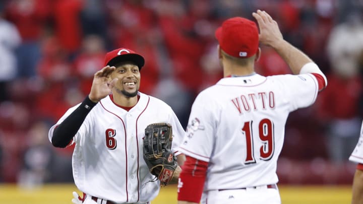 Watch: Billy Hamilton ranges far to his left, lays out for catch