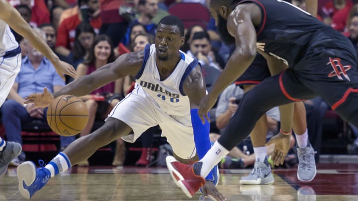 Harrison Barnes brings Fitbit Blaze to Dallas Mavericks teammates