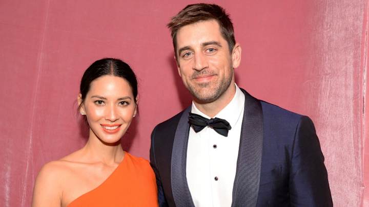 Aaron Rodgers, Olivia Munn made their dog an Instagram page