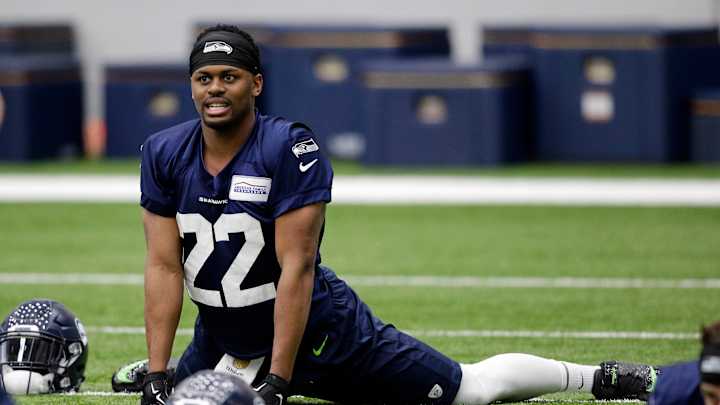 Seahawks trio of rookie RBs get long look during minicamp
