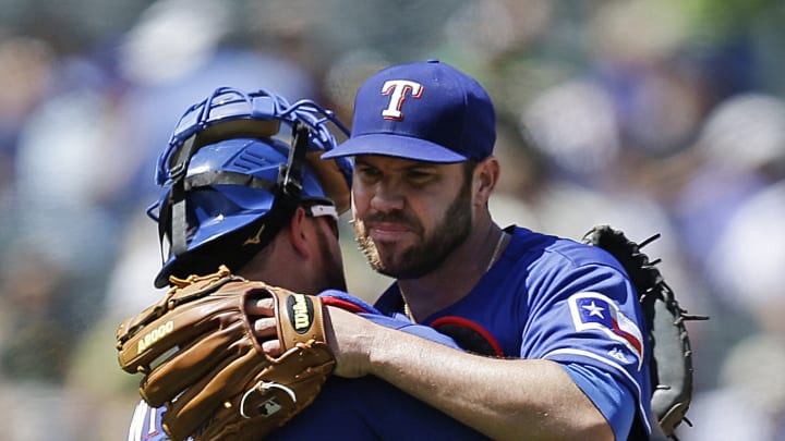 LEADING OFF: World Series rematch; Cueto, Sale on mound