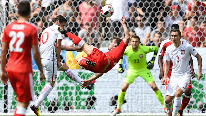 Watch: Switzerland’s Shaqiri levels with brilliant bicycle kick