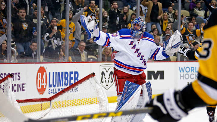 Crosby, Malkin help Pens frustrate Lundqvist, Rangers
