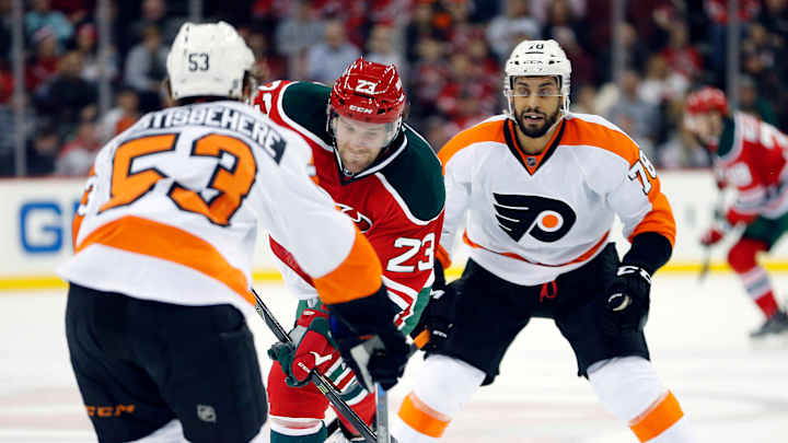 Flyers handle Devils 6-3
