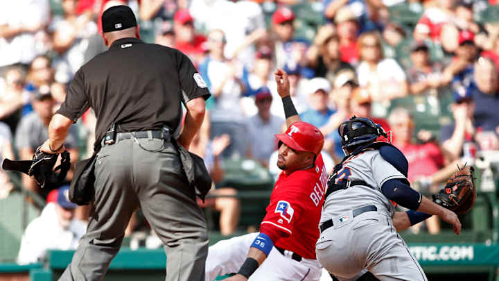 Rangers get 7th straight win, 12-4 over Astros