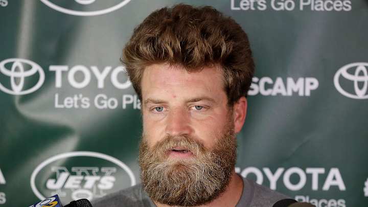 Ryan Fitzpatrick can’t go the barber because of a newspaper article