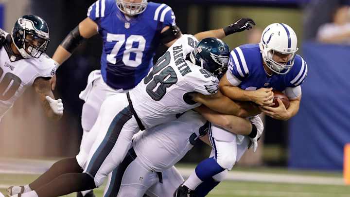 Bradford's big night gives Eagles 33-23 win at Indianapolis
