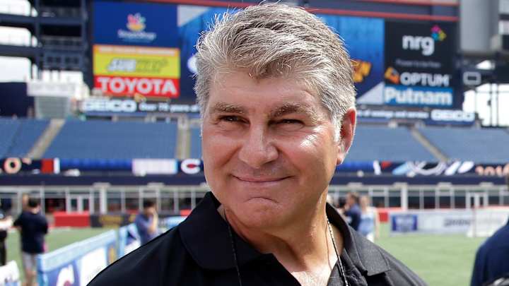 Former Bruins star Ray Bourque arrested on DWI