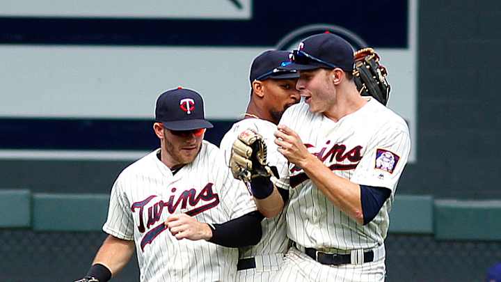 Gonzalez, Rangers lose 17-5 to Twins