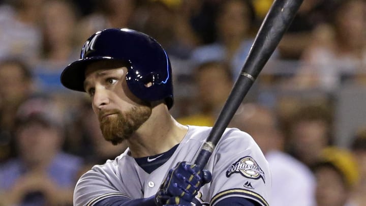 Reports: Indians, Brewers agree to trade for catcher Lucroy