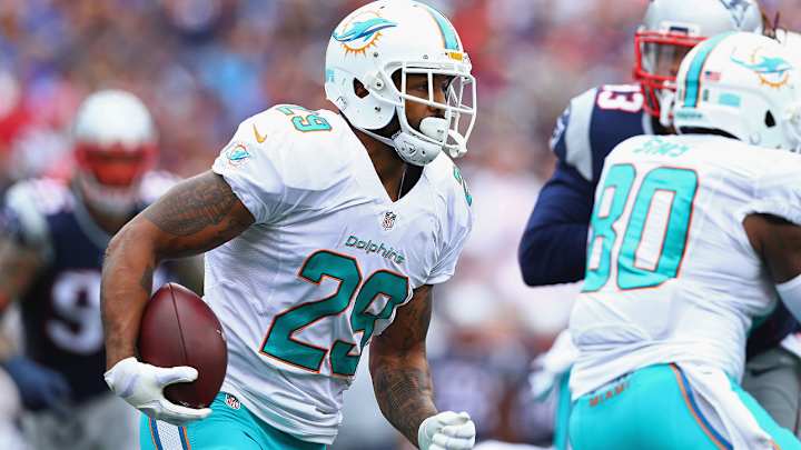 Dolphins RB Arian Foster announces retirement after latest injury