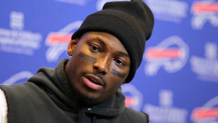Prosecutors weigh charges against LeSean McCoy in club brawl