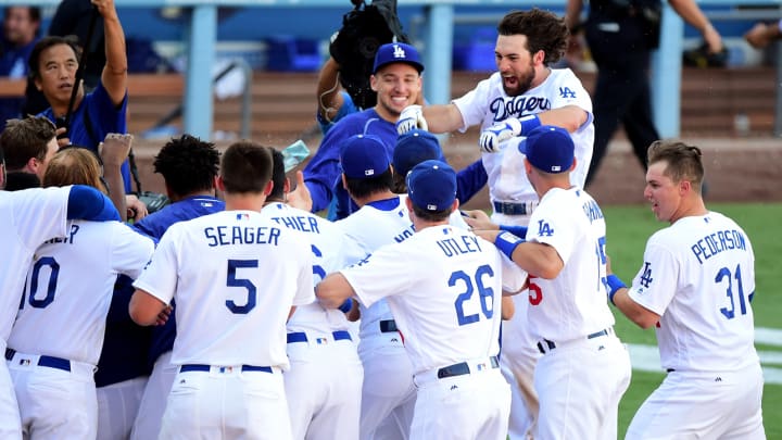 Vin Scully’s final call at Dodger Stadium is a divison-clinching walk-off home run