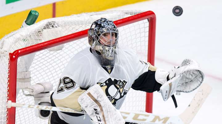 Fleury stops 33 shots, Penguins beat Canadiens 3-1