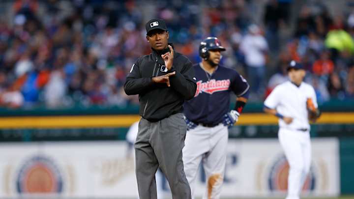 MLB's 1st Dominican umpire debuts in Indians-Tigers game
