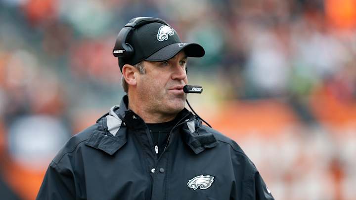 Rookie Wentz struggles again in 32-14 loss to Bengals