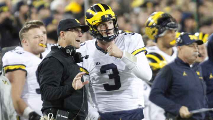 Report: Michigan quarterback Wilton Speight (shoulder) out for regular season