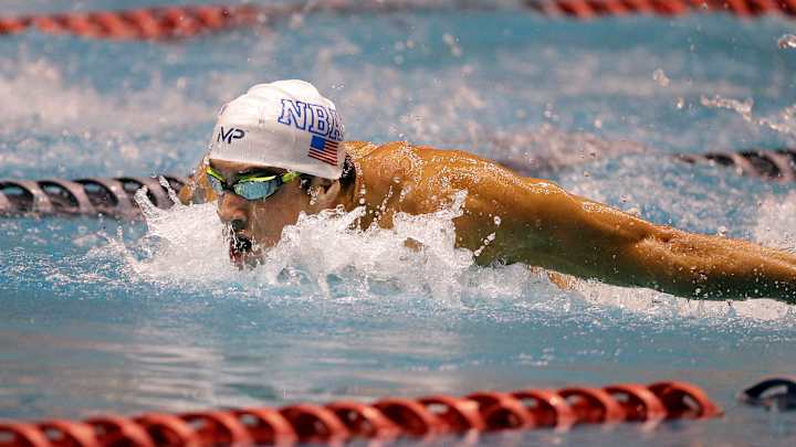 Phelps won't let age hinder his goal to medal at Rio Games