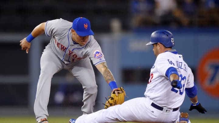 Dodgers beat Mets 3-2 on Thompson's pinch-hit homer in 9th Dodgers beat Mets 3-2 on Thompson's pinch-hit homer in 9th