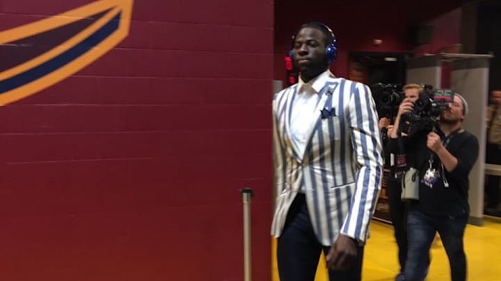 Draymond Green should get a Flagrant 1 for this jacket