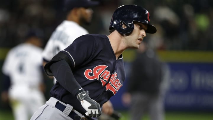 Naquin's 2-run HR lifts Indians past M's 5-3