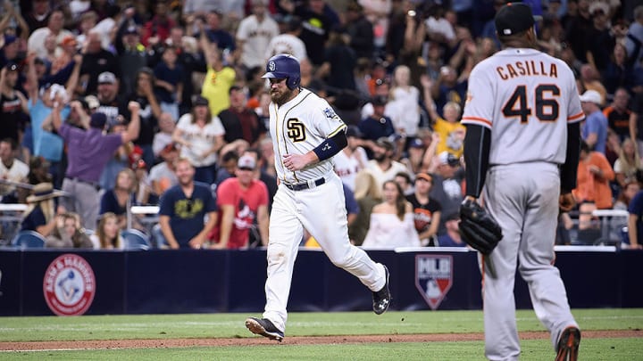 Watch: Padres get walk-off win on balk by Giants’ Casilla
