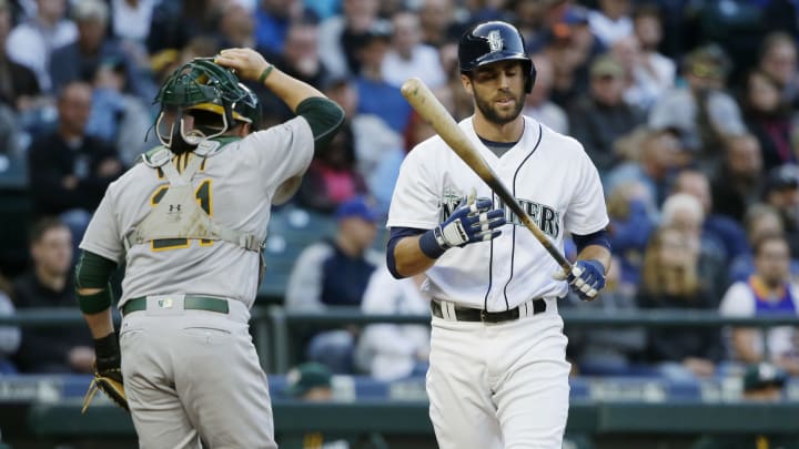 Taylor commits 2 errors, A's pull away from Mariners 5-0