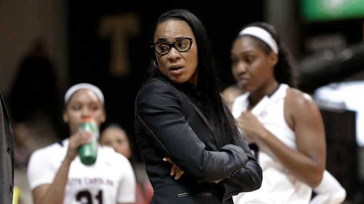 College coaches take time out to work with US team