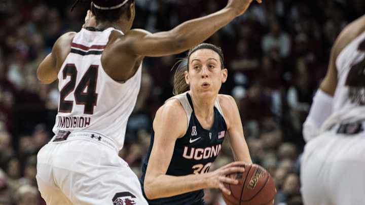No. 1 UConn proves dominant in win over No. 2 South Carolina No. 1 UConn proves dominant in win over No. 2 South Carolina
