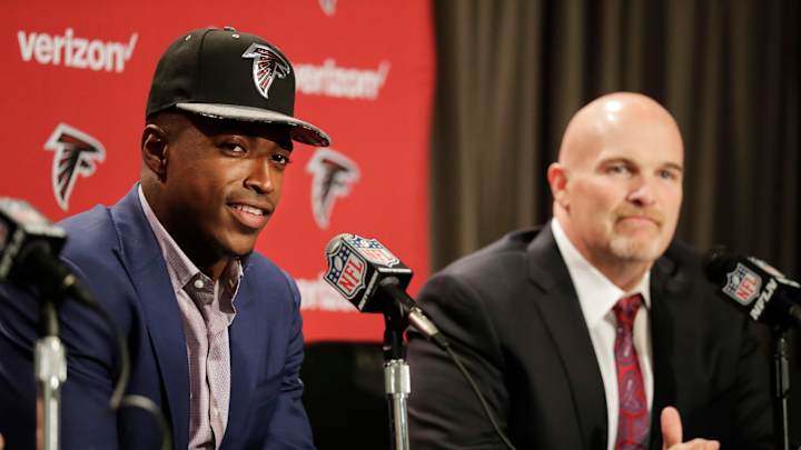 Falcons draft LSU linebacker Deion Jones in 2nd round